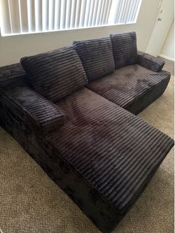 Boneless couch black with 2 pieces