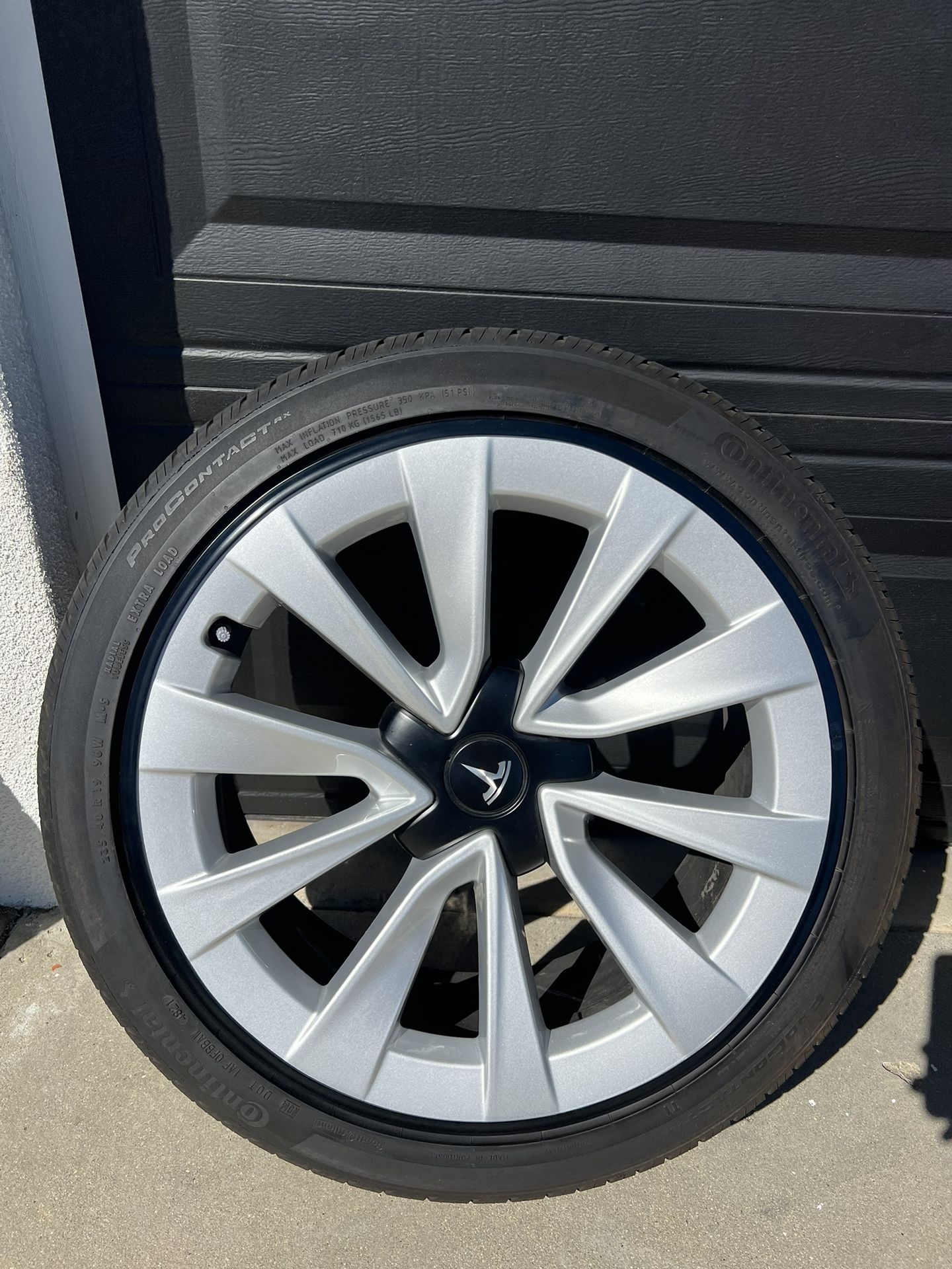 Tesla Model 3 Sport 19” Stiletto Wheels (4)