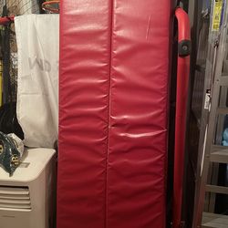 Tumbling gym mat
