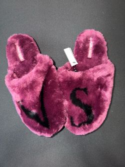 SIZE M - BRAND NEW Victoria Secret Slippers