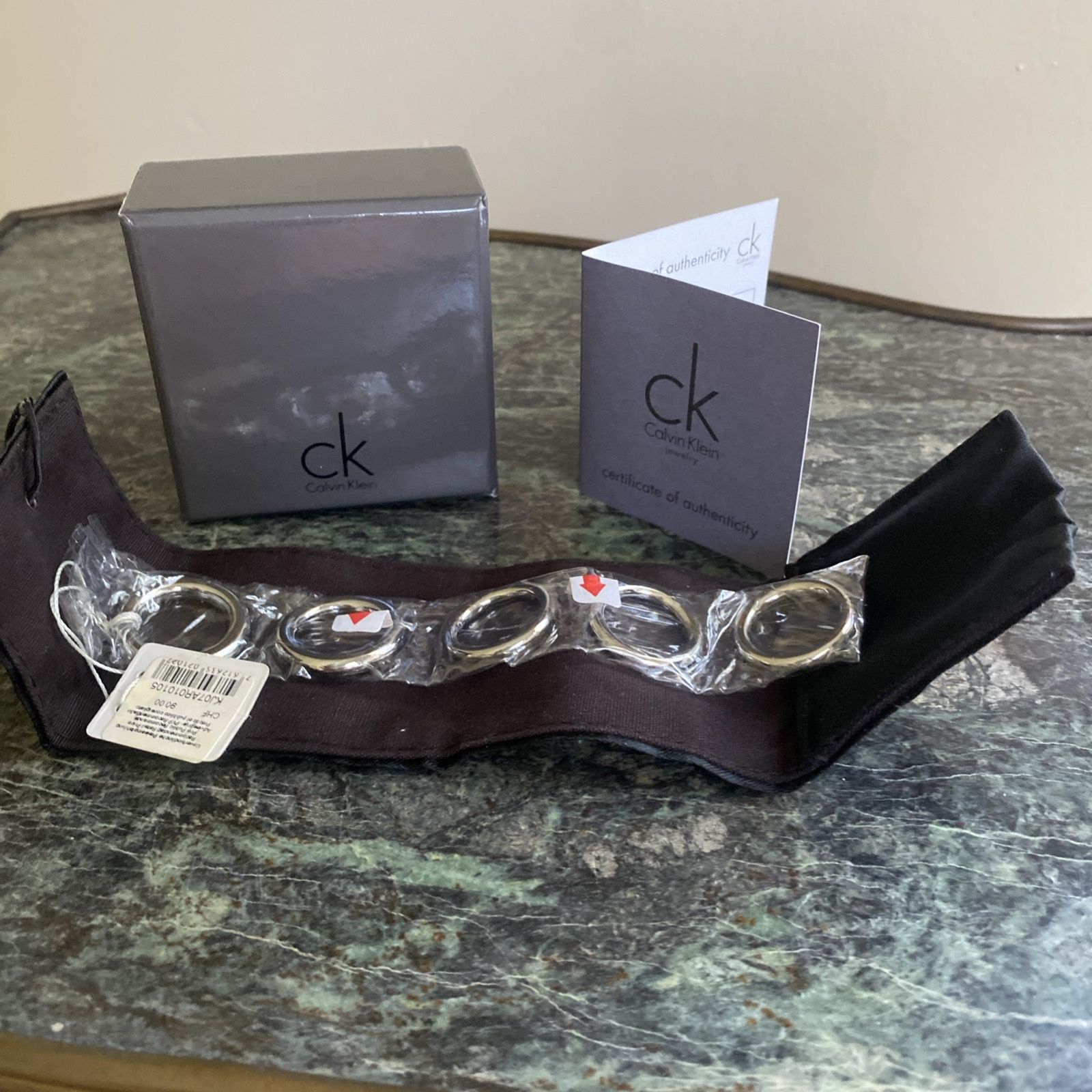 NWT Calvin Klein Fashion Rings Size 6