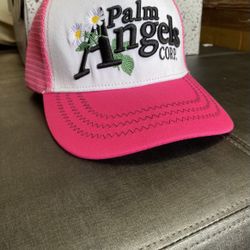 Palm Angel Hat