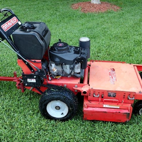 Gravely Pro 1332 Commercial Low Hours for Sale in Montgomery TX OfferUp