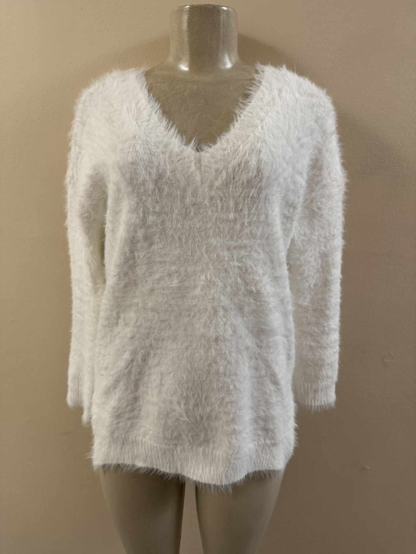 NWOT White Jessica Simpson Eyelash Bar Back Tunic Sweater XS