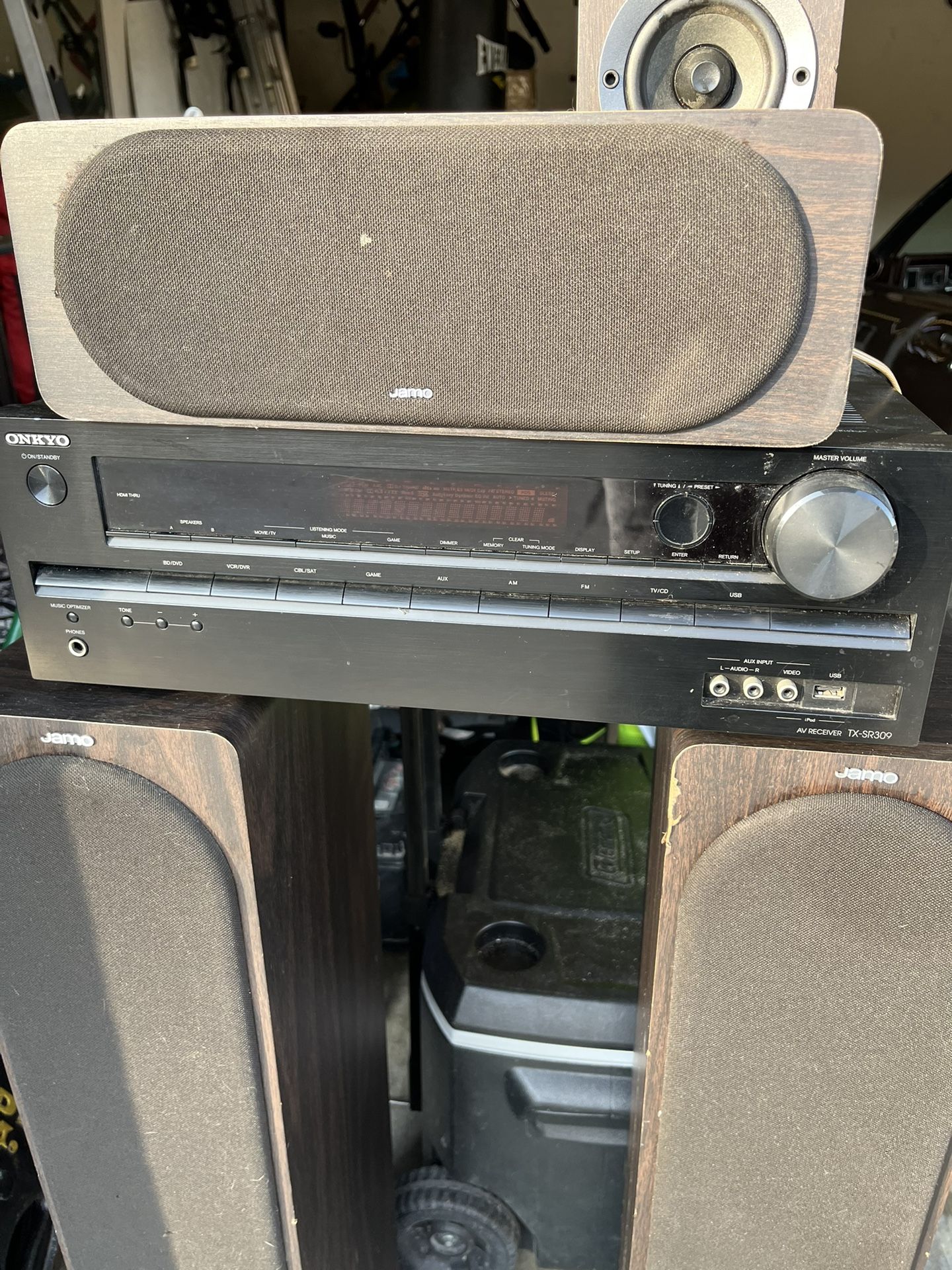 Onkyo Surround Sound