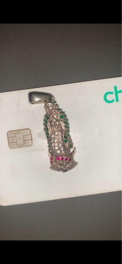 Silver pendent
