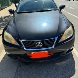 2010 LEXUS IS250 ( Clean title 198K Miles)