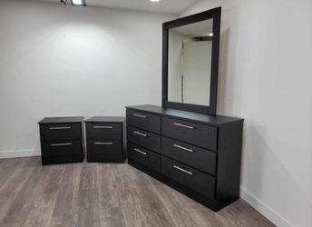 Dresser-with-Mirror-Chest-and-Nightstands // Cómoda-con-Espejo-y-Mesitas-de-Noche 🚚