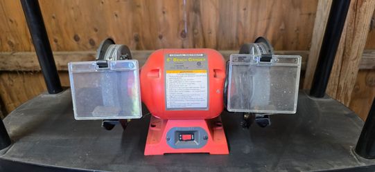 Bench grinder