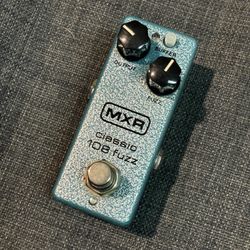 MXR Classic 108 Fuzz Mini Effect Pedal