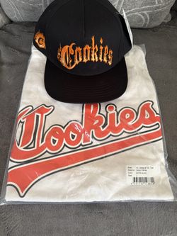 Cookie’s T-shirt size L with cookie’s hat