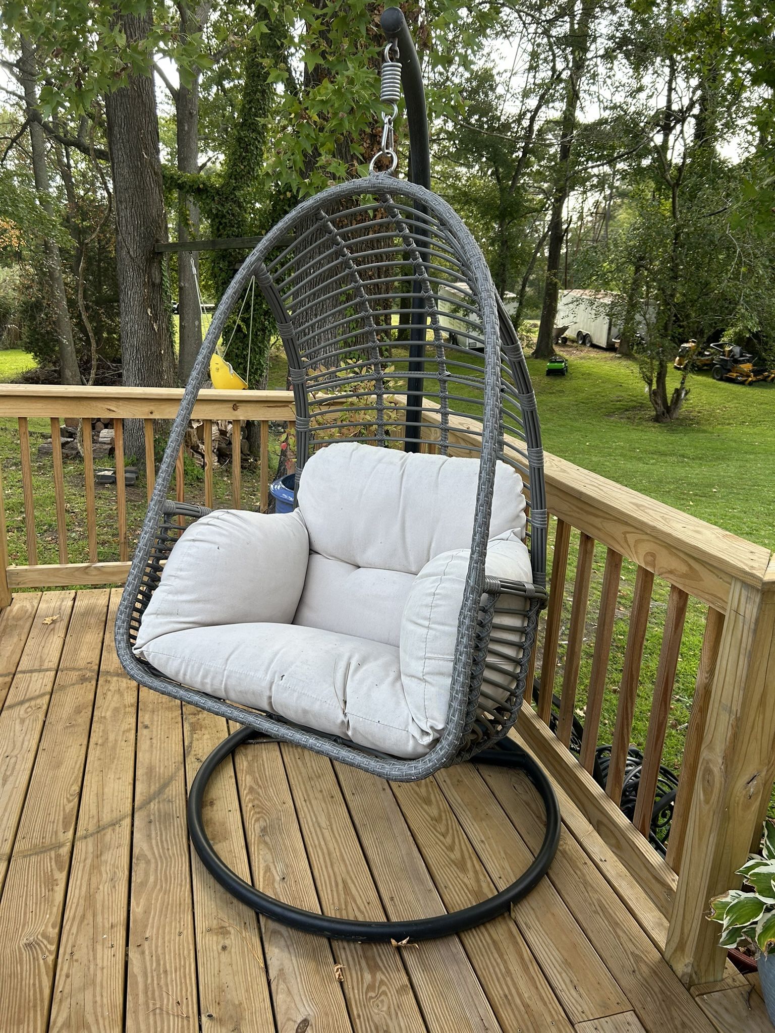 Hanging Egg Outdoor Patio Swing Chair