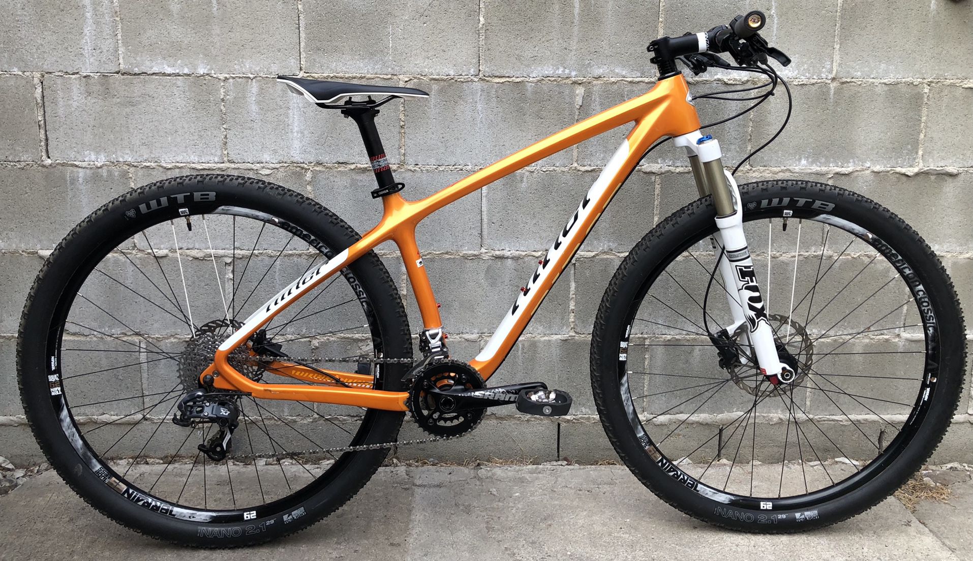 2014 Niner Air 9 carbon mountain bike 29er lightweight bicycle