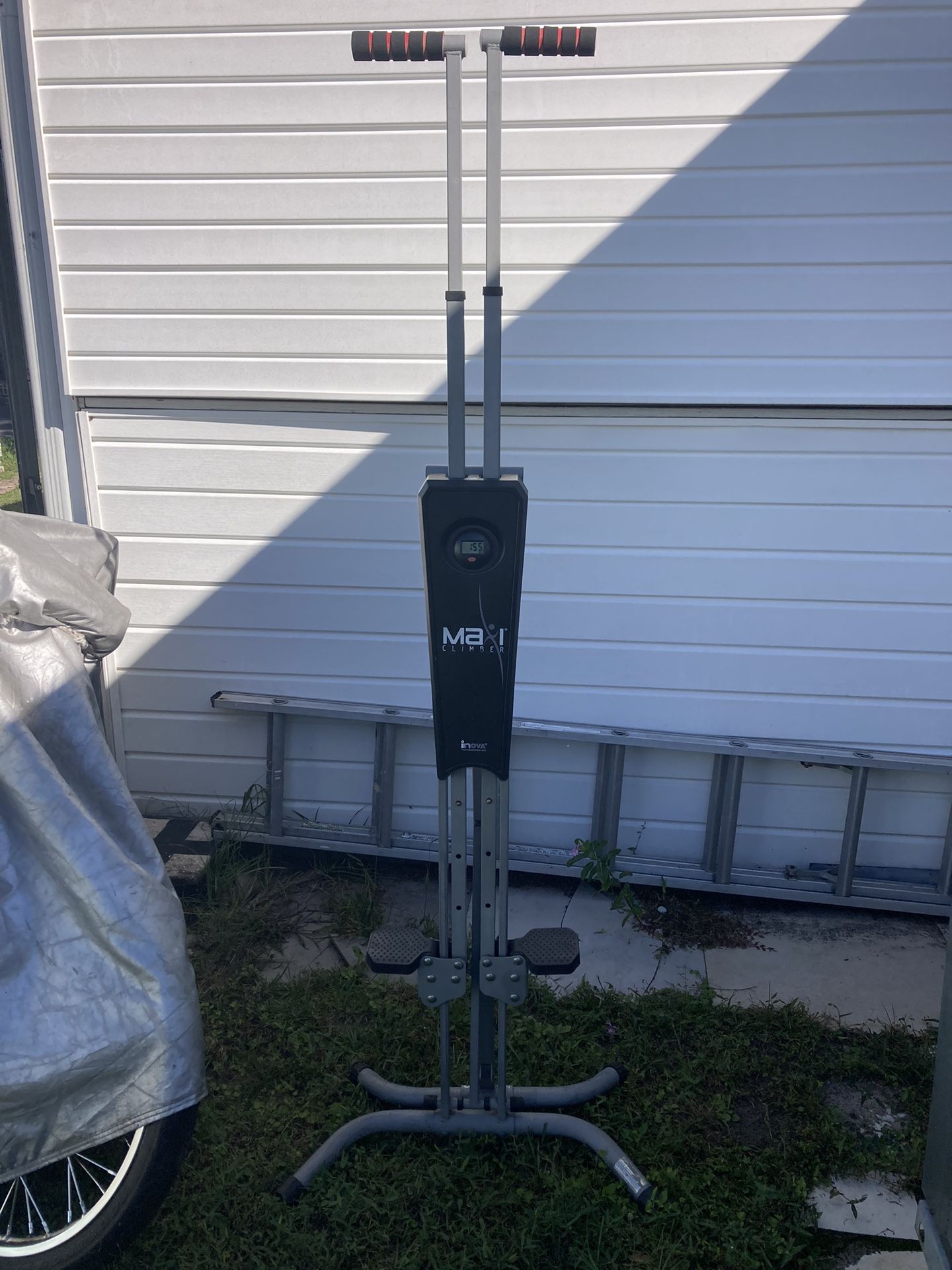 Maxi Climber Vertical Stepper