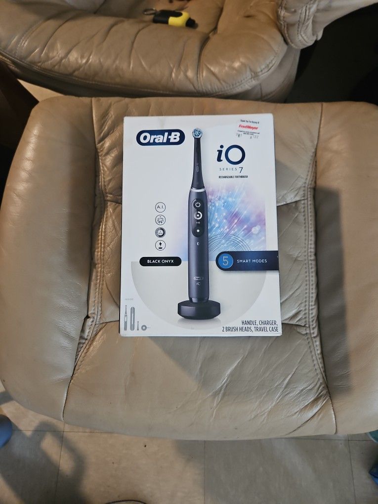 Oral-B iO Series 7