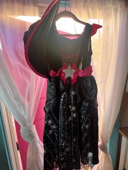Girls, which costume 4-5 yrs