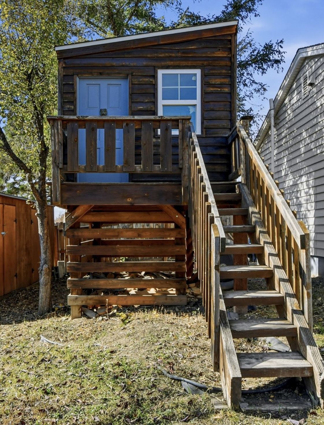 Treehouse / Playhouse - Perfect For Christmas!