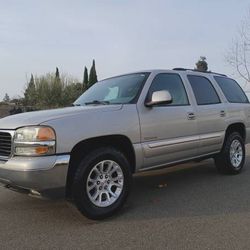 2004 GMC Yukon SLE 4x4 