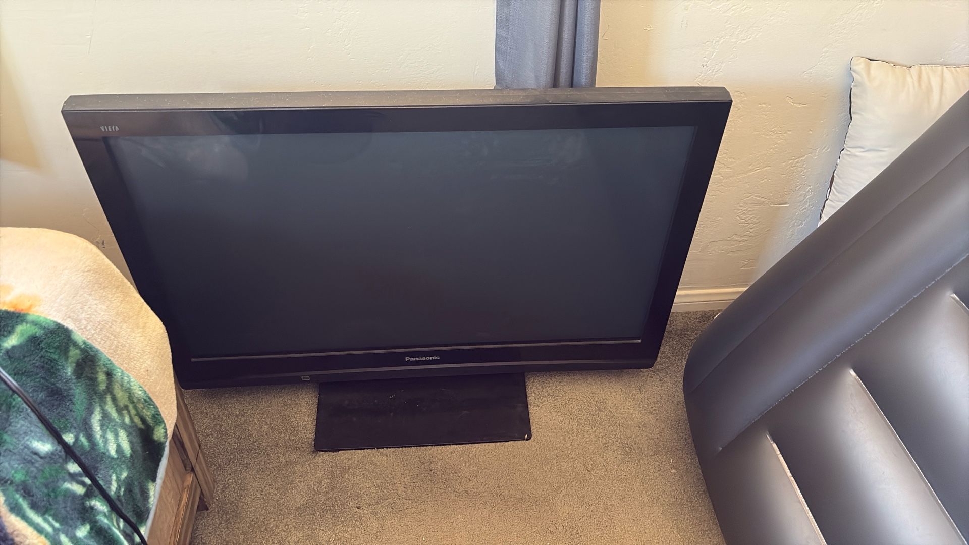 Panasonic Tv 47 Size