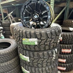 18” WHEELS AND TIRES PACKAGE 6X139.7 AND NEW M/T TIRES 33X12.50R18 TBB