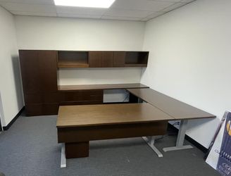 Knoll Autostrada Executive Style Office