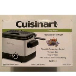 Cuisinart Compact Deep Fryer New