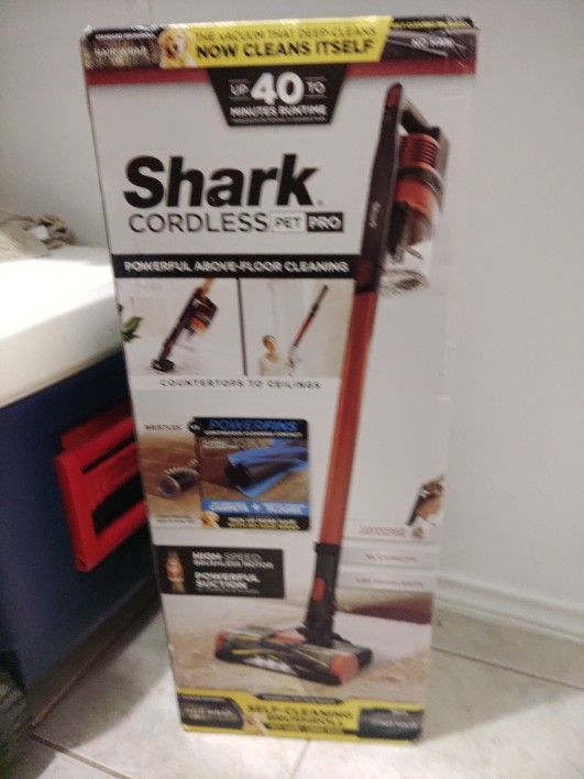 Shark Cordless Pet Pro for Sale in San Antonio, TX OfferUp