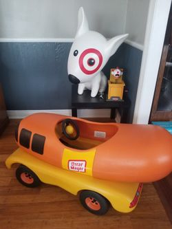 Oscar Mayer Weiner Pedal Car (Great Condition)