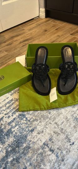 Tory Burch Size 7