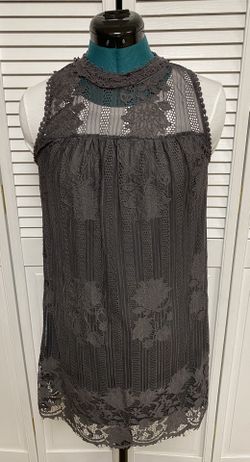 Sleeveless Grey Lace Sundress 