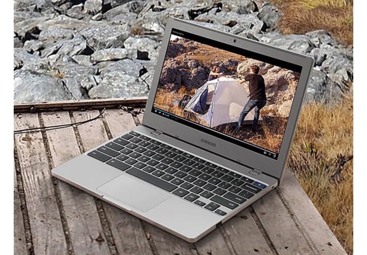 SAMSUNG 11.6" 720p Chromebooks Laptop, Intel Celeron N4020, 4 GB RAM, 32 GB SSD,