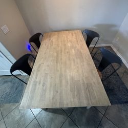 Dining Table & Chairs from Crate And Barrel