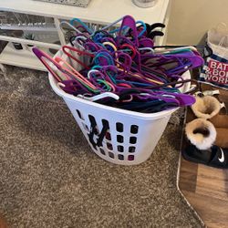 5$ Hangers And Laundry Basket 