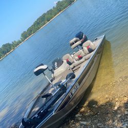 2000 Bass Tracker 185 *RARE BOAT*