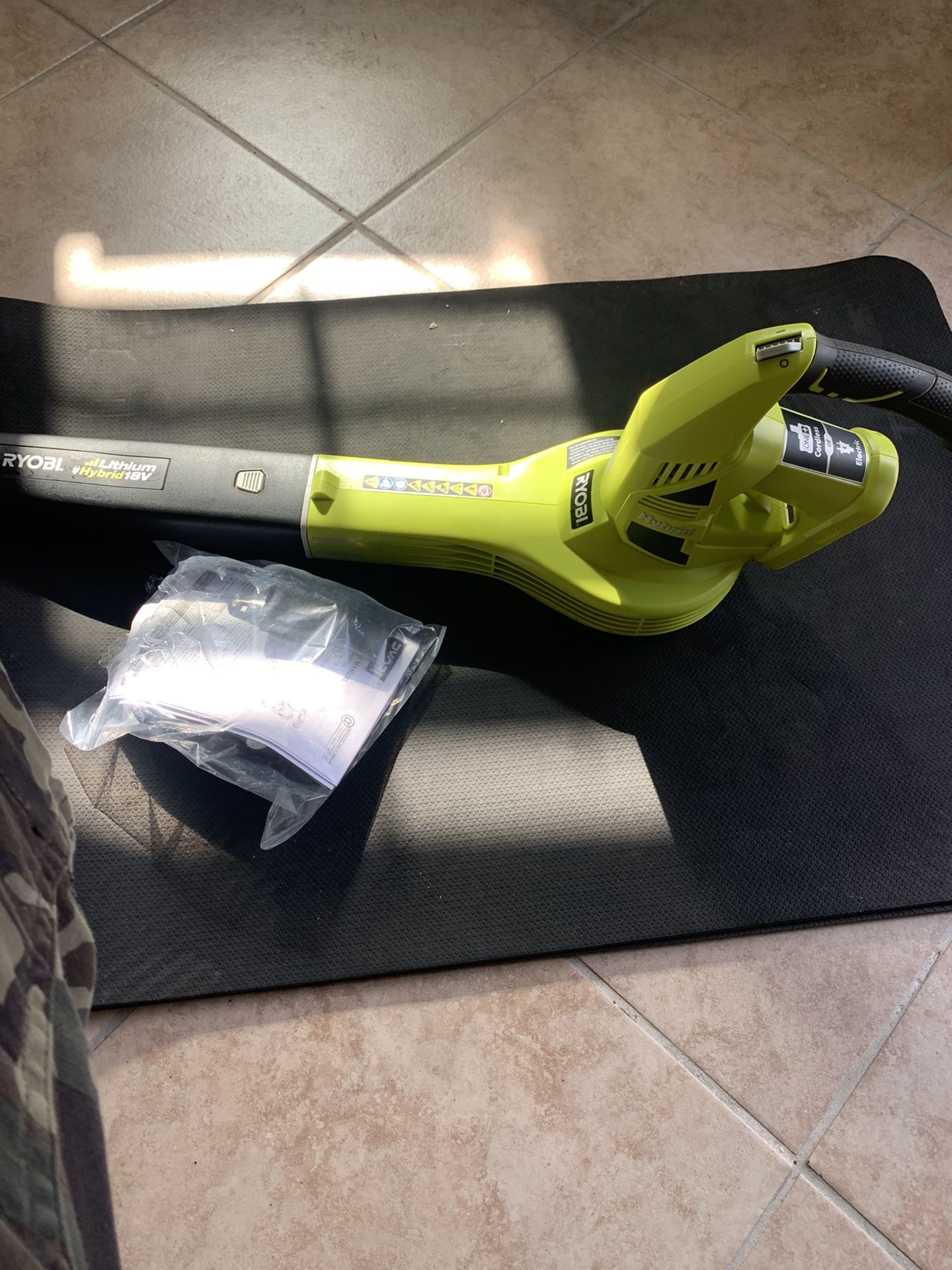 RYOBI ONE+ 18V 150 MPH 200 CFM Cordless Battery Hybrid Leaf Blower/Sweeper (Tool Only)
