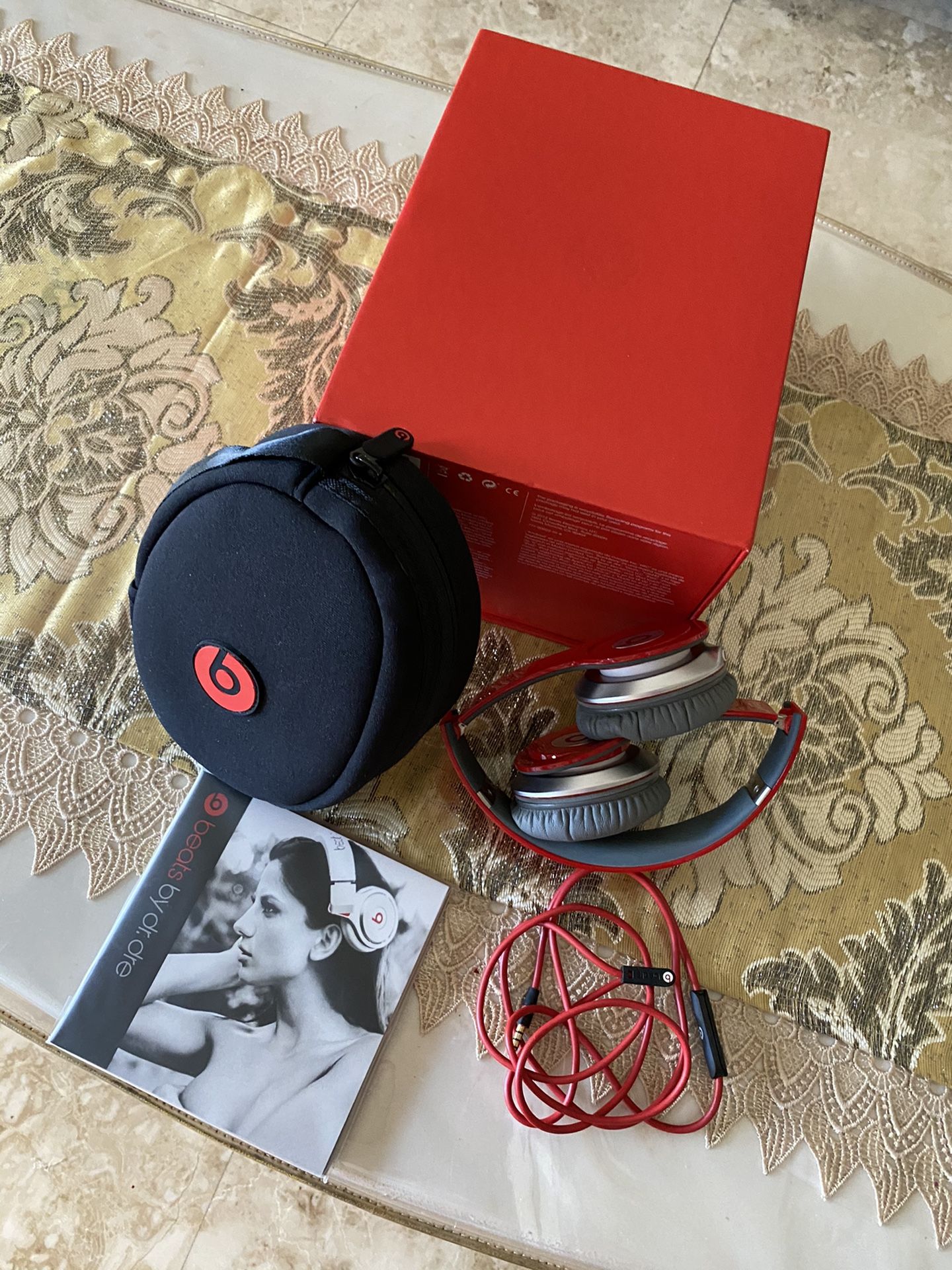 Beats Solo HD (Like new) offers?