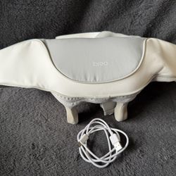 Neck and Massager with heat / New product