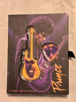 Prince Guitar & Pick Collection