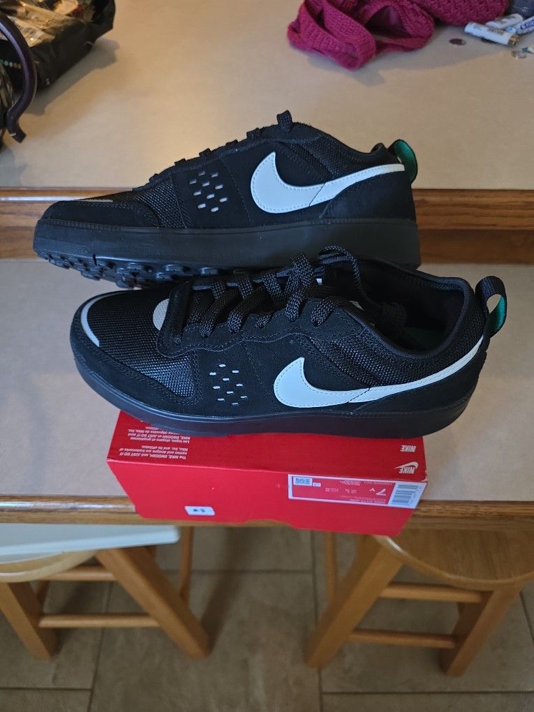 New Nike C1ty Street Y7