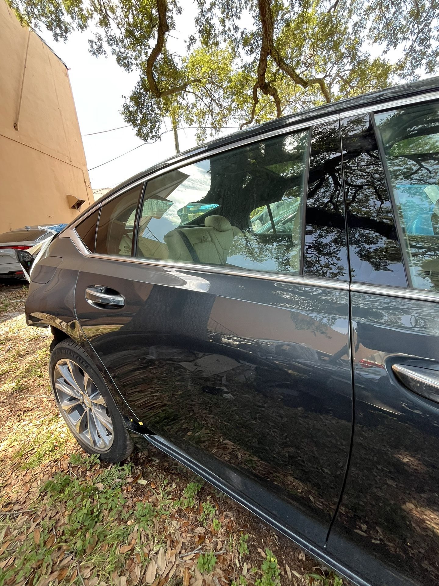 OEM 2020 2021 CADILLAC CT5 REAR RIGHT PASSENGER SIDE DOOR