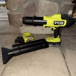RYOBI ONE+ HP 18V Brushless 220 CFM 140 MPH Leaf Blower + 4AH High Output Battery & Charger 