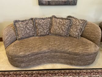 2 Sofa & 2 Spinning Accent Chairs