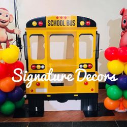 Cocomelon 5ft Bus Photobooth