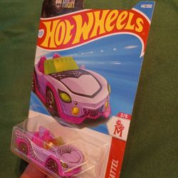 Monster High Ghoul Mobile Hot Wheels Diecast Toy