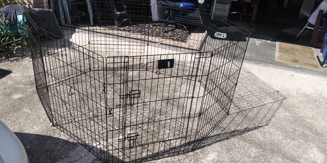 Black Wire Animal enclosure