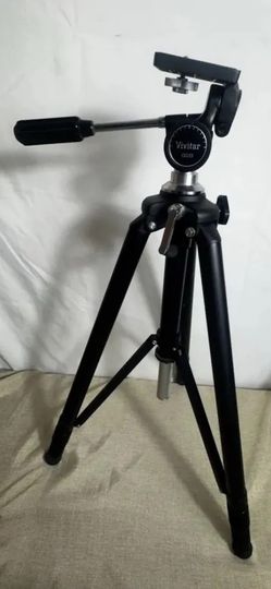 Vintage Vivitar Tripod - Never used