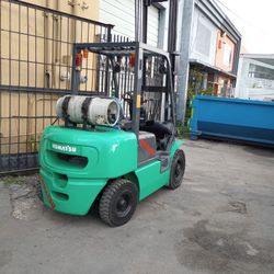 Forklift Komatsu Pneumatic Tires