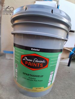 Dunn Edward's white flat paint