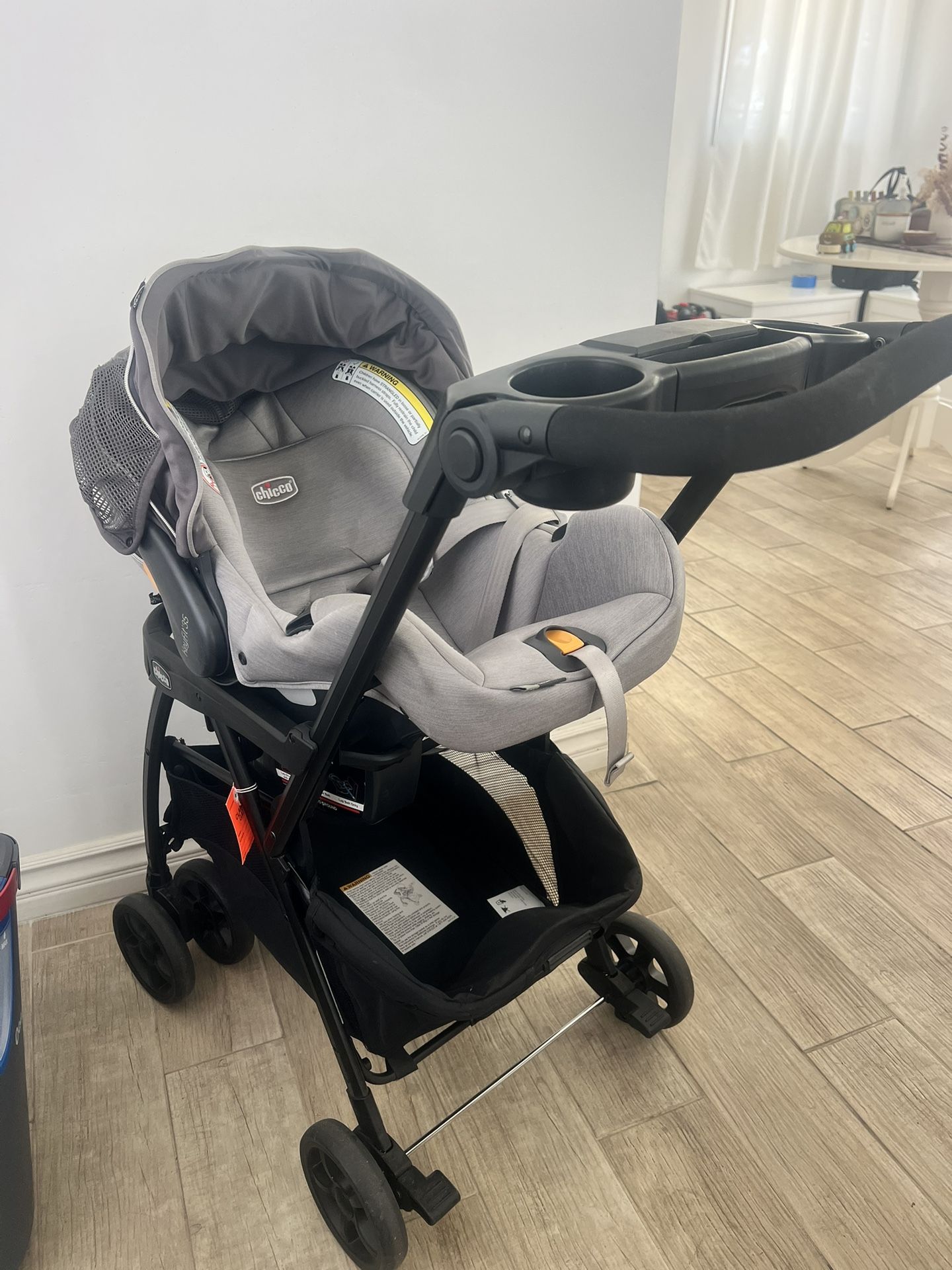 Chicco Car Seat, Base & Stroller