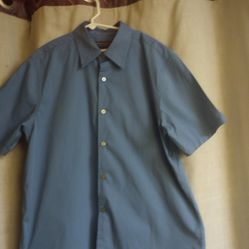 Banana Republic Men's Blue Short Sleeve Dress Shirt